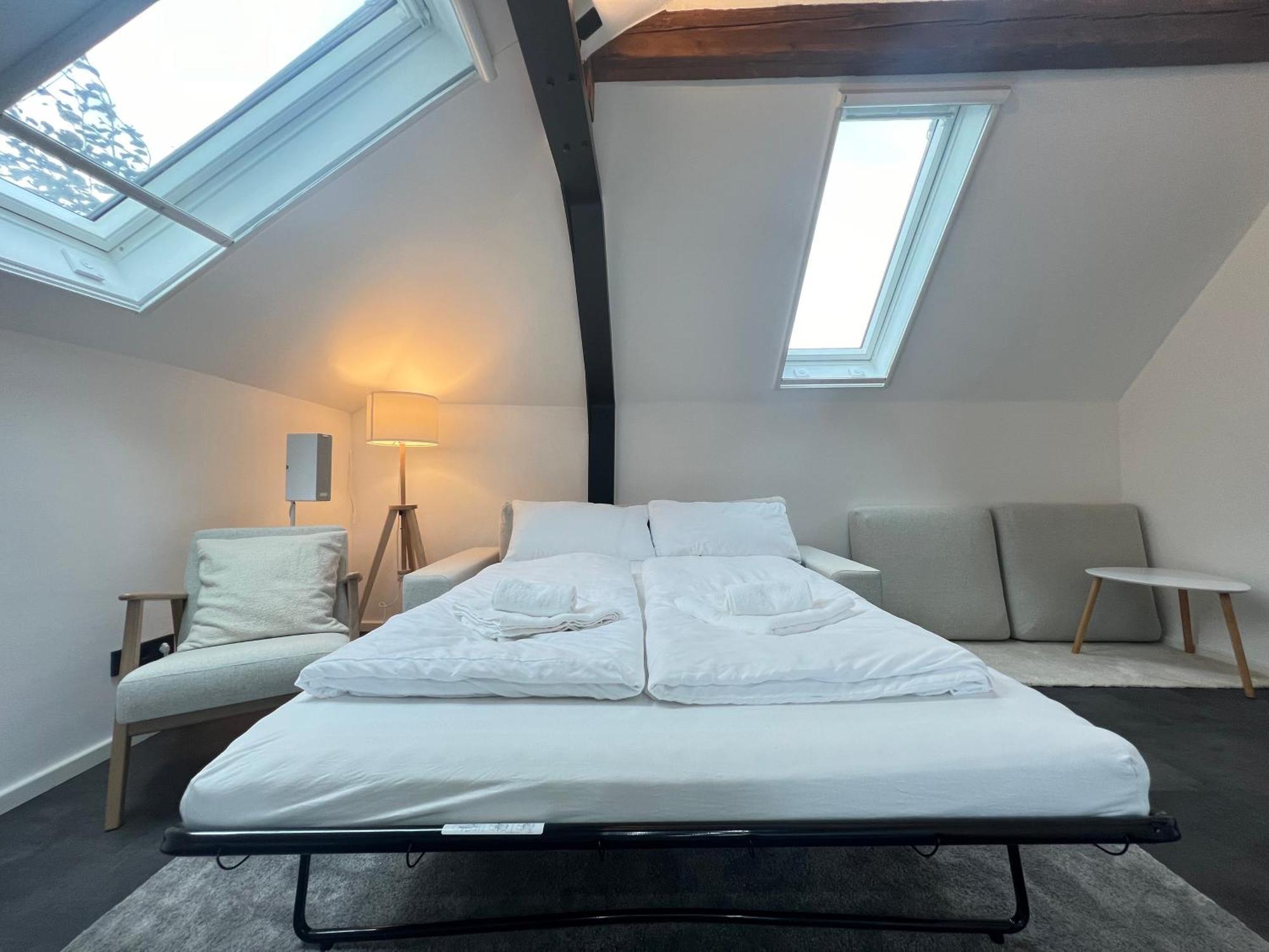Ludwigshome - Zentrale Lage, Luxusbad, Workspace, Klima Ludwigsburg Ngoại thất bức ảnh